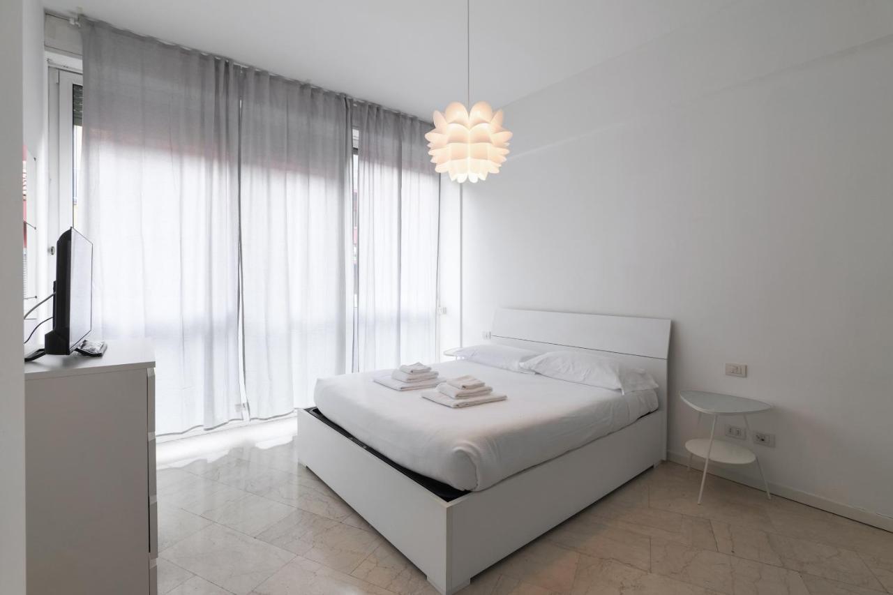 Prestige Boutique Homes - Duomo 1 Milan Exterior photo
